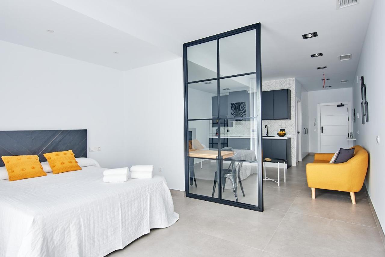 9 Nidos Centrica Suites - Nuevo Plasencia Ngoại thất bức ảnh