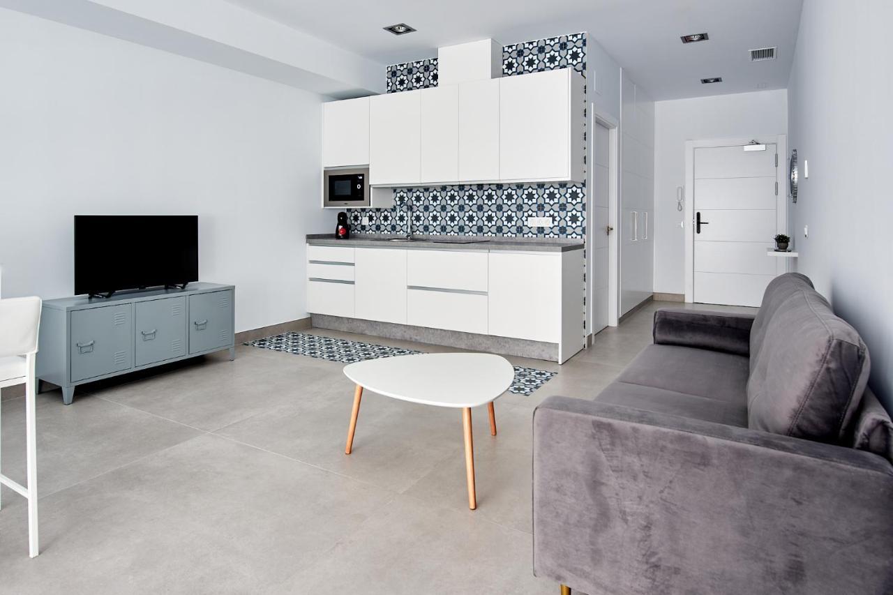 9 Nidos Centrica Suites - Nuevo Plasencia Ngoại thất bức ảnh