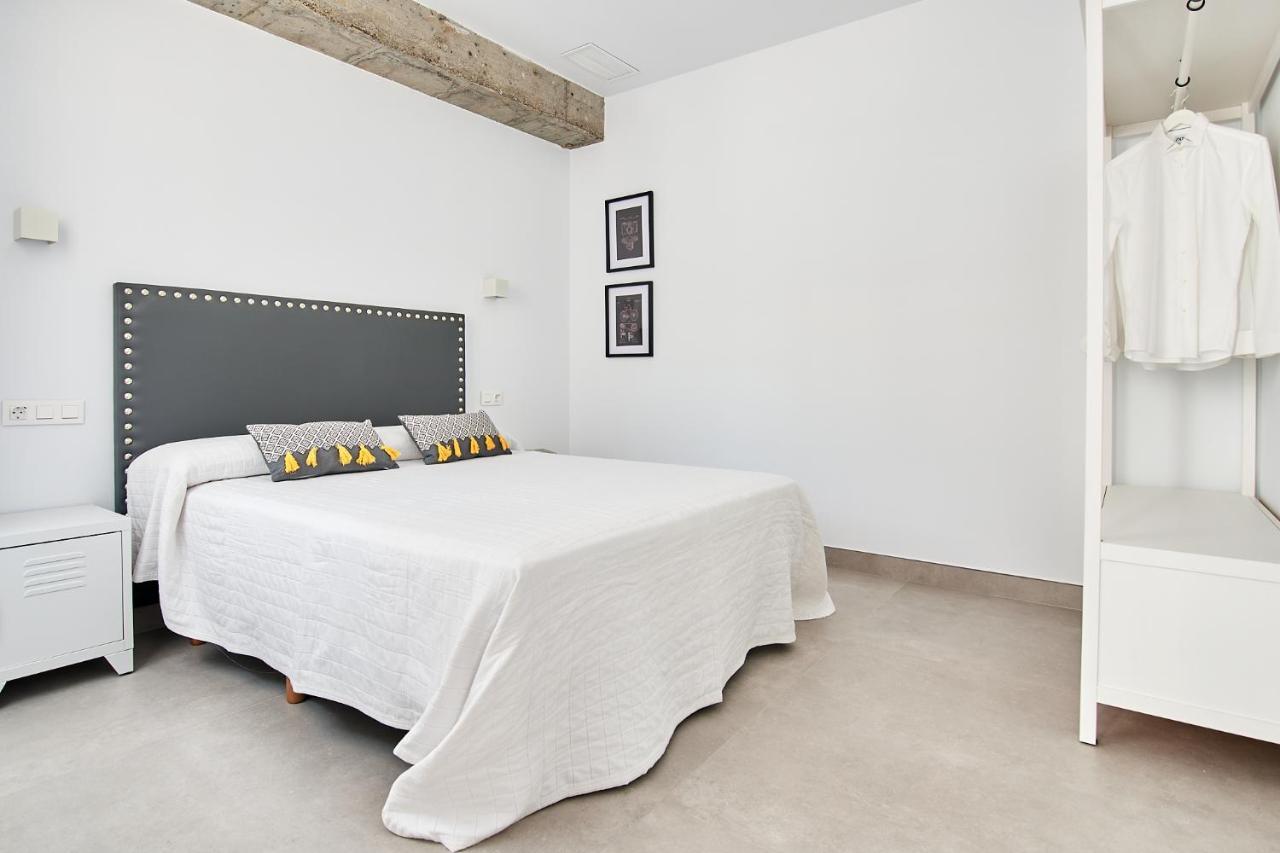 9 Nidos Centrica Suites - Nuevo Plasencia Ngoại thất bức ảnh